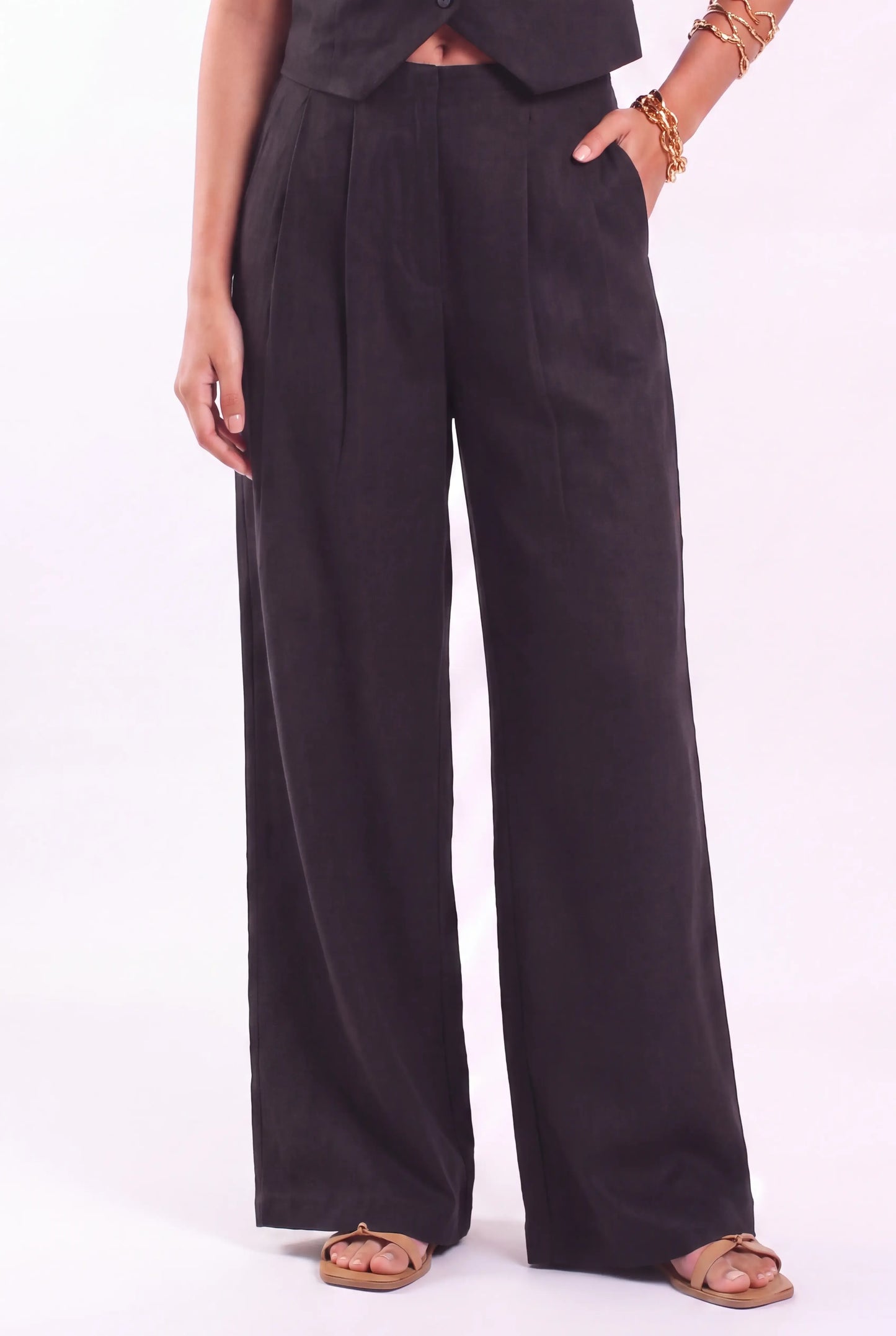 Lenin pleated trousers